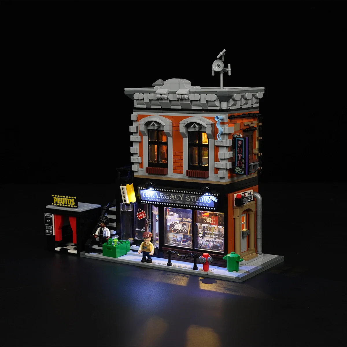 Corner Photo Studio - Image 4