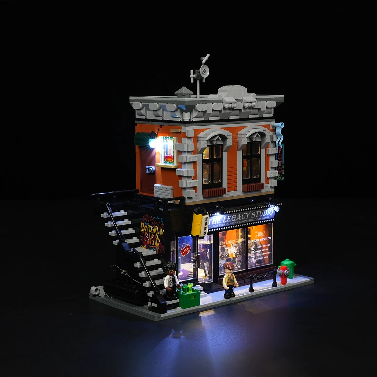 Corner Photo Studio - Image 6