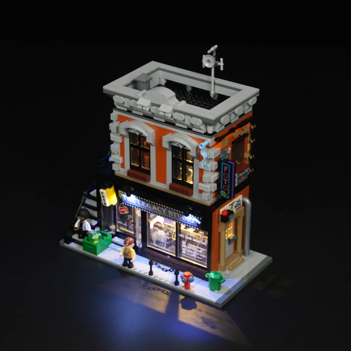 Corner Photo Studio - Image 8