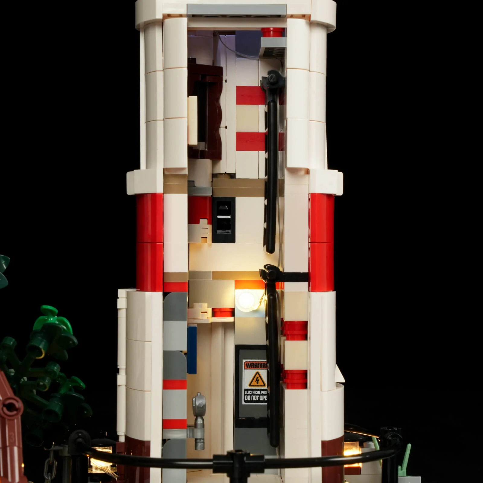 Sunrise Lighthouse - Image 7